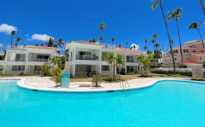 Las Terrazas VIP Pool Beach Club & Spa
